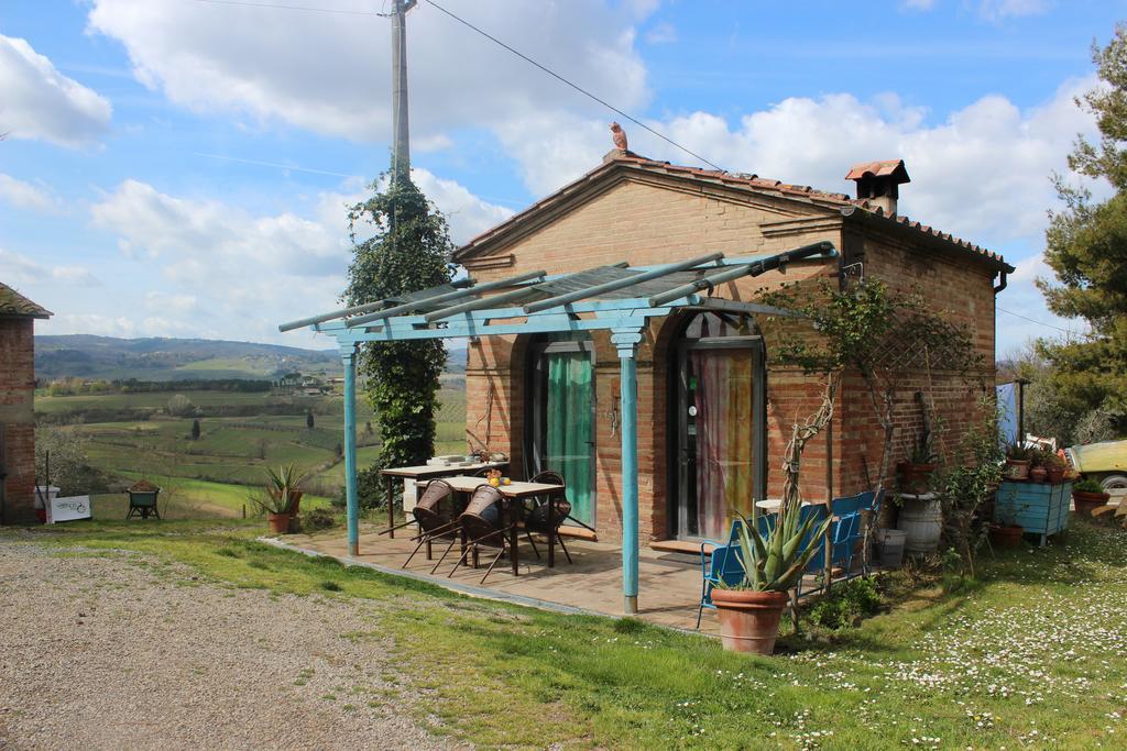 Bio Agriturismo Podere Pretoia San Gimignano Ngoại thất bức ảnh